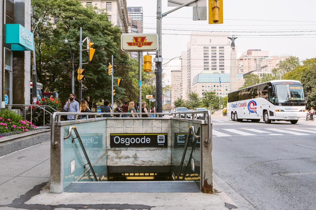 Cityscape Condo In Fort York Toronto Bagian luar foto