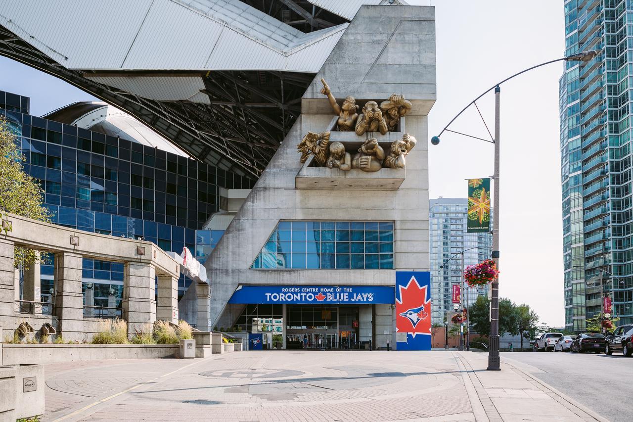 Cityscape Condo In Fort York Toronto Bagian luar foto